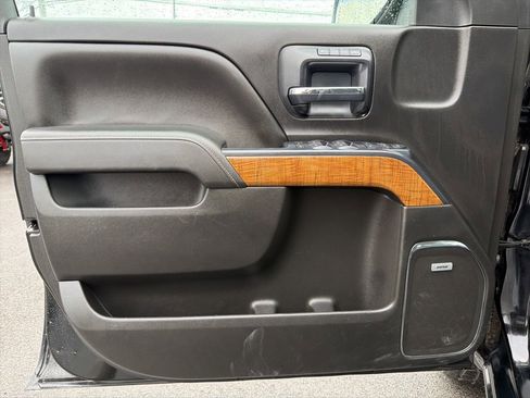 Used 2014 GMC Sierra 1500 SLT w/ Suspension Package, Off-Road image 30