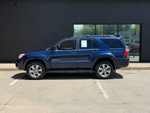 Used 2007 Toyota 4Runner Limited AWD/4WD image 16