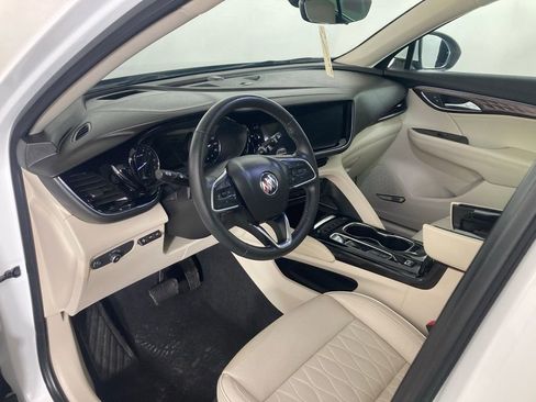 Used 2021 Buick Envision Avenir w/ Technology Package II image 12
