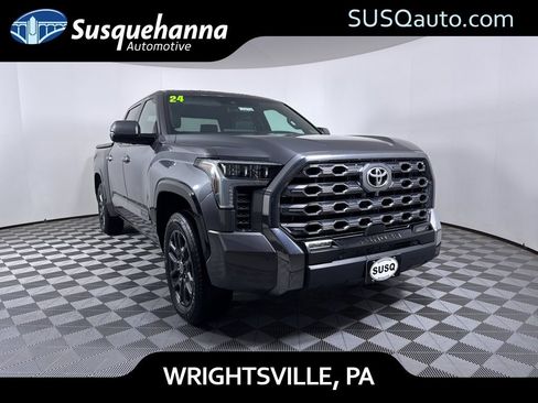 Used 2024 Toyota Tundra Platinum AWD/4WD image 1