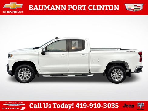 Used 2021 Chevrolet Silverado 1500 LT AWD/4WD image 2