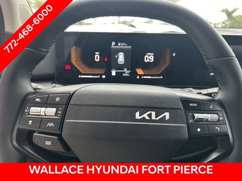 Used 2026 Kia Sportage LX w/ LX Convenience Package FWD image 21