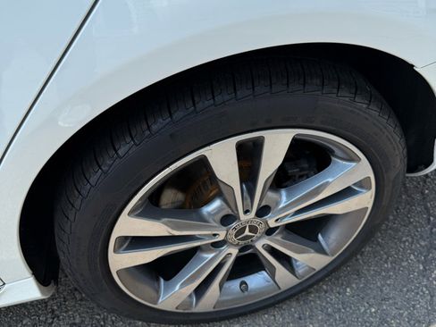 Used 2018 Mercedes-Benz C 300 C 300 4MATIC Sedan w/ Premium Package image 28