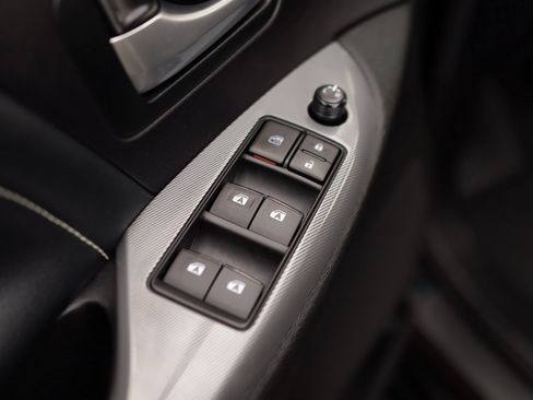 Used 2017 Toyota Sienna SE image 27