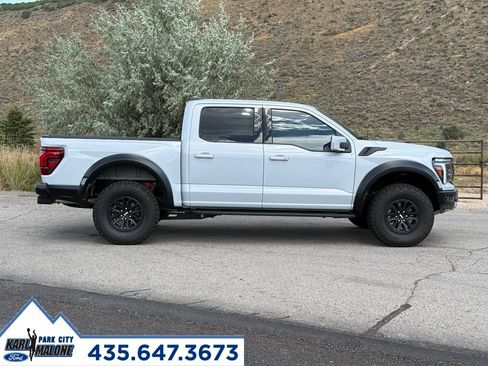Used 2025 Ford F150 Raptor AWD/4WD image 7