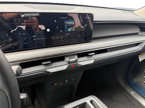 New 2026 Kia EV9 Light image 12