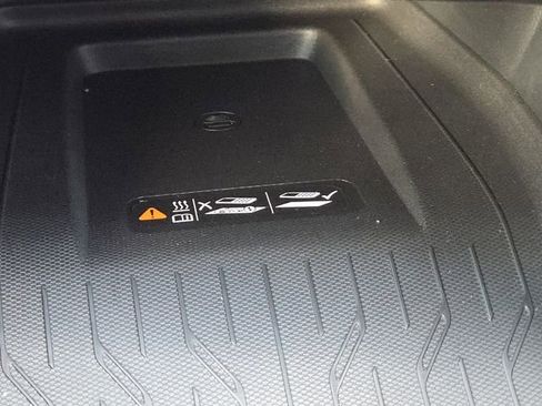 New 2026 Chevrolet Equinox EV LT image 9