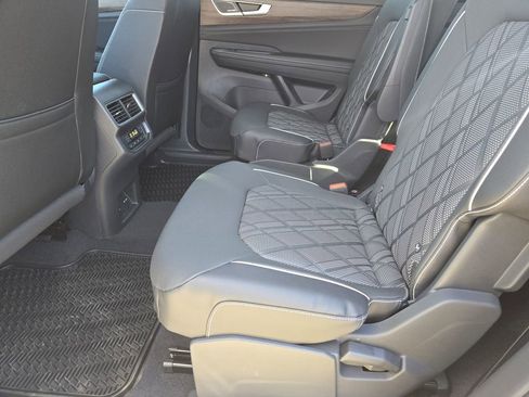 New 2026 Volkswagen Atlas SEL Premium R-Line image 22