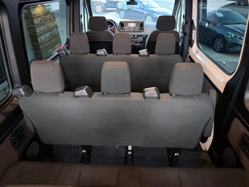 Used 2024 Mercedes-Benz Sprinter 2500 image 22