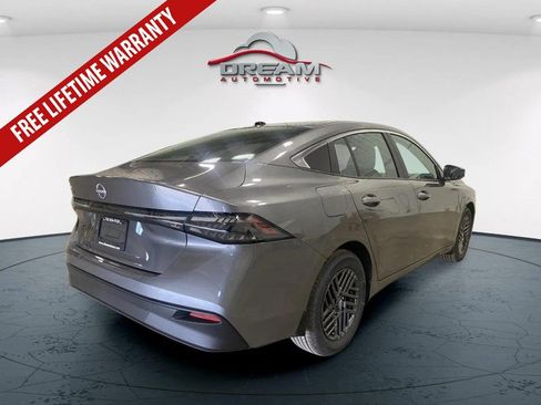New 2026 Nissan Sentra SV w/ Floor Mat Package FWD image 15