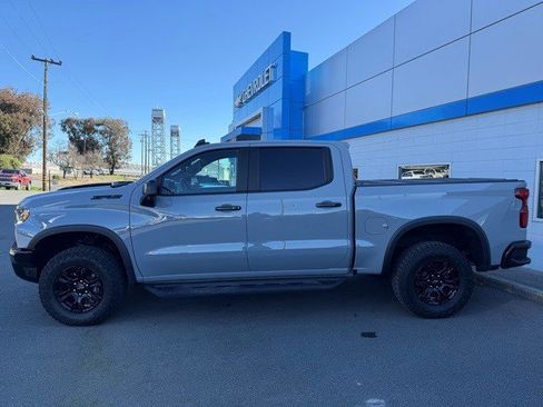 Certified 2024 Chevrolet Silverado 1500 ZR2 w/ Technology Package image 5