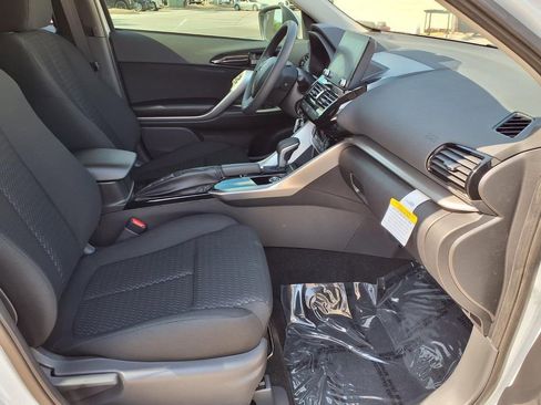 Used 2026 Mitsubishi Eclipse Cross ES AWD/4WD image 9