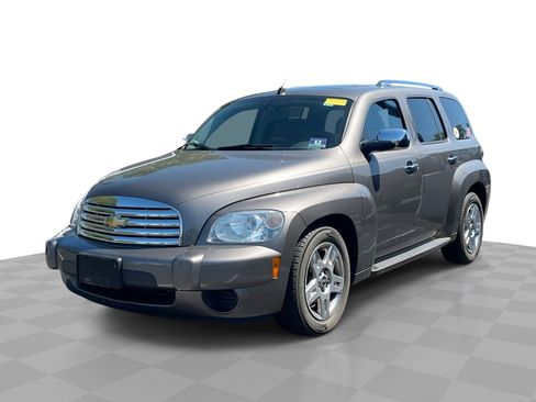 Used 2011 Chevrolet HHR LT FWD image 1