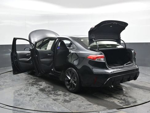 Used 2024 Toyota Corolla SE image 52