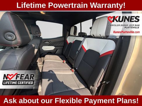 Used 2024 GMC Canyon AT4X AWD/4WD image 38