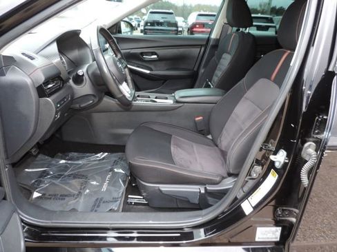 Used 2023 Nissan Sentra SR w/ Midnight Edition Package image 16