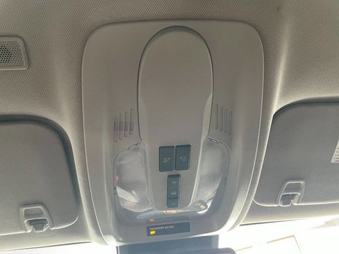 Used 2017 GMC Terrain SLE image 37