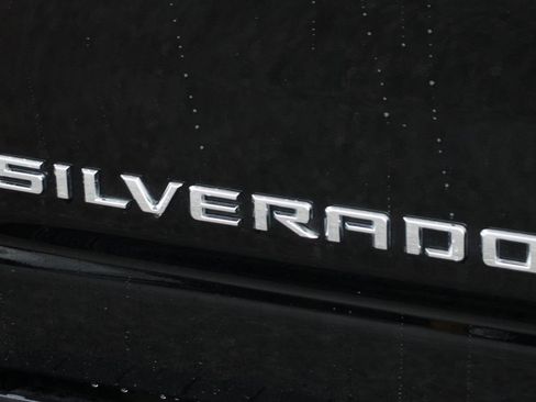 Used 2024 Chevrolet Silverado 2500 LTZ w/ LTZ Convenience Package image 48