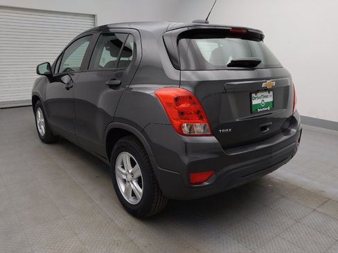 Used 2020 Chevrolet Trax LS FWD image 5