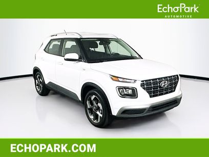 Used 2025 Hyundai Venue SEL