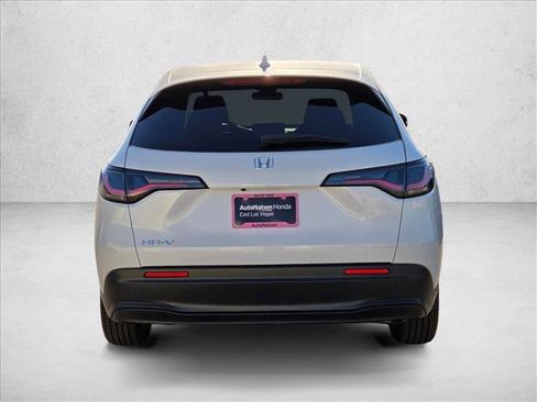New 2026 Honda HR-V LX image 9