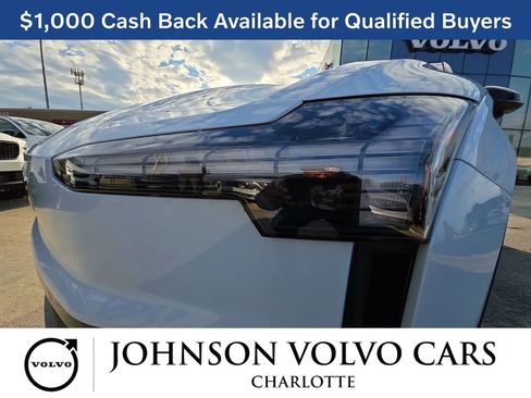 New 2026 Volvo EX30 Plus w/ Protection Package Premier image 33