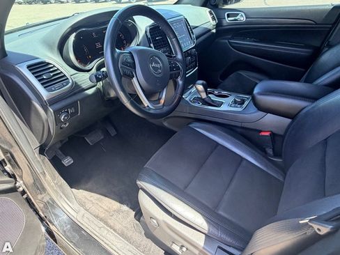 Certified 2022 Jeep Grand Cherokee Laredo X AWD/4WD image 14