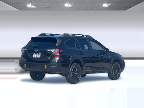 Used 2022 Subaru Outback Wilderness AWD/4WD image 8