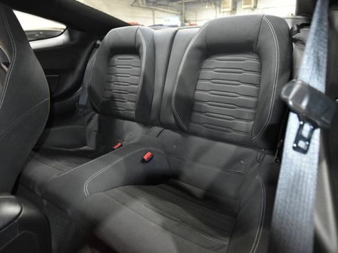 Used 2017 Ford Mustang GT w/ GT Performance Package RWD image 26