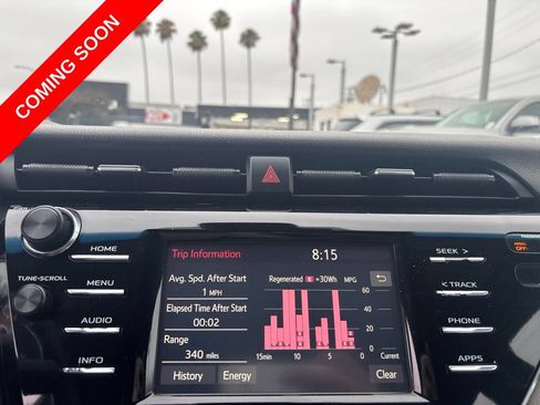 Used 2018 Toyota Camry SE FWD image 22