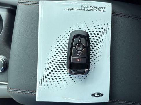 New 2026 Ford Explorer Active AWD/4WD image 23