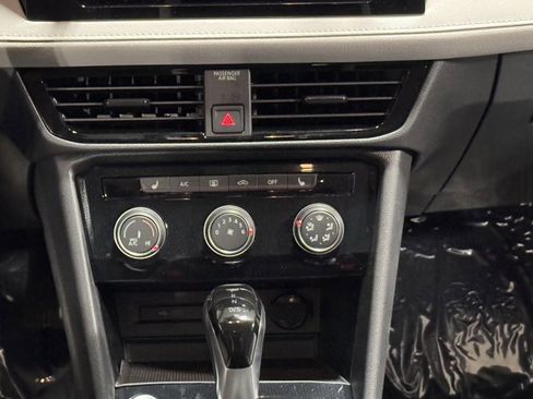 New 2025 Volkswagen Taos S image 19