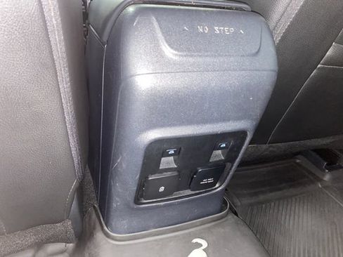 Used 2023 Ford Bronco Wildtrak AWD/4WD image 20