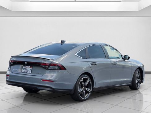 Certified 2025 Honda Accord Sport image 5