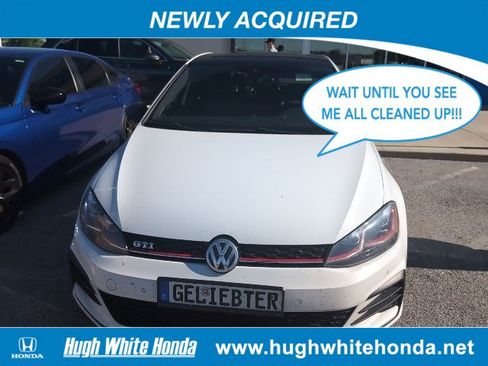 Used 2018 Volkswagen GTI Autobahn FWD image 1