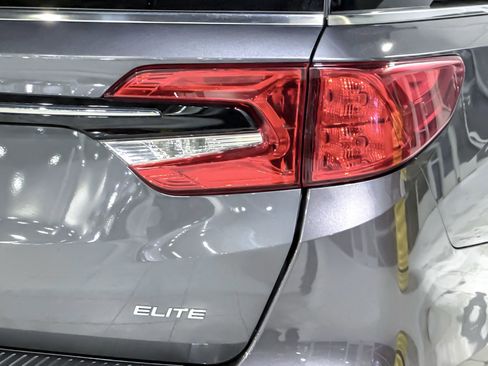 Certified 2024 Honda Odyssey Elite image 13