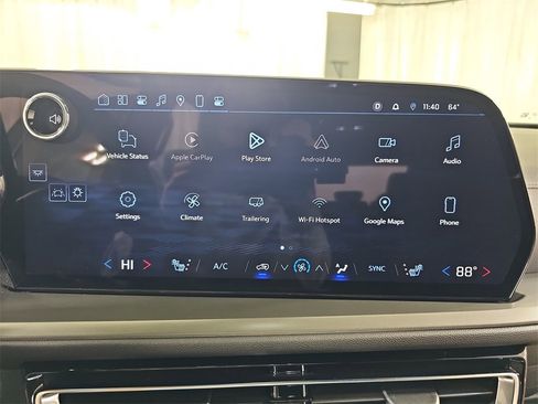 Certified 2024 Chevrolet Traverse LT w/ Trailering Package image 29