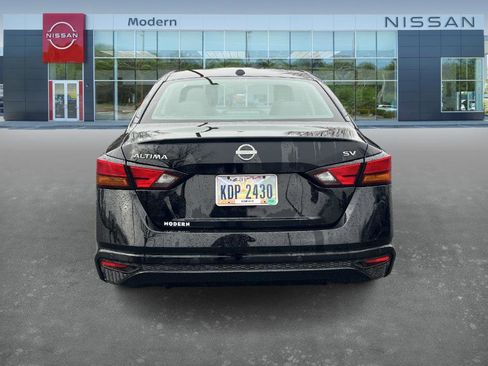 Certified 2024 Nissan Altima 2.5 SV image 6