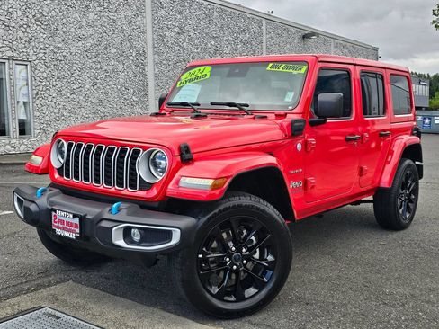 Used 2024 Jeep Wrangler Unlimited Sahara AWD/4WD image 1