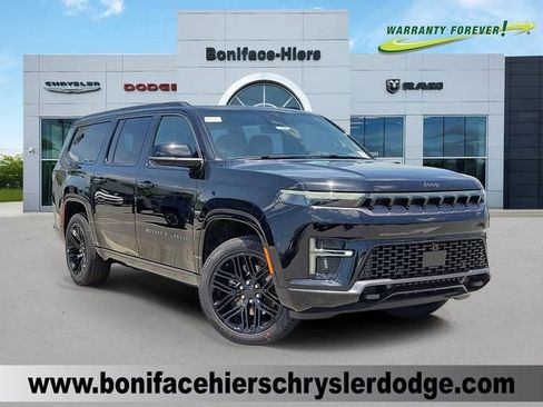 New 2026 Jeep Grand Wagoneer L Limited AWD/4WD image 1