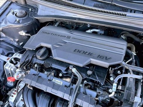 Used 2021 Hyundai Elantra SEL w/ Convenience Package image 31