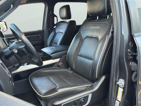 Used 2019 RAM 1500 Laramie w/ Sport Appearance Package AWD/4WD image 12