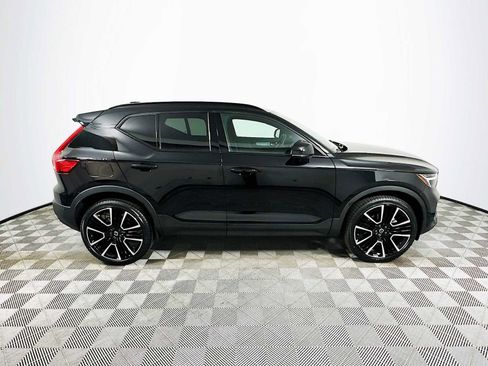 New 2026 Volvo XC40 B5 Ultra w/ Protection Package Premier AWD/4WD image 8