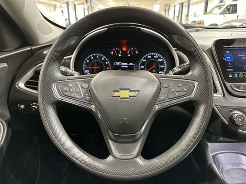 Used 2024 Chevrolet Malibu LS image 11