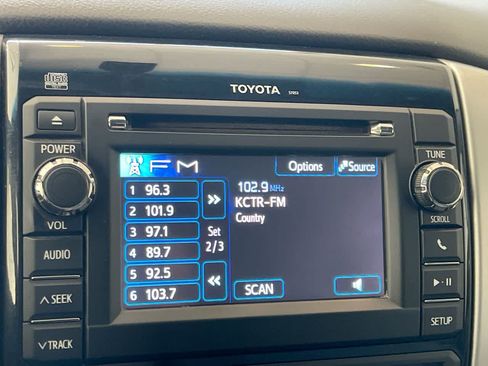 Used 2013 Toyota Tacoma 4x4 Access Cab V6 w/ TRD Sport Pkg image 16