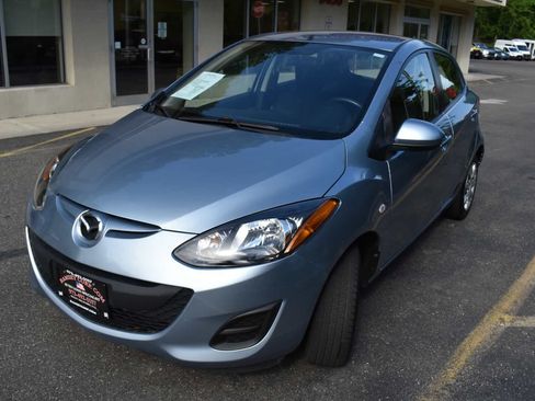 Used 2013 MAZDA MAZDA2 Sport FWD image 8