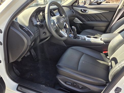 Used 2023 INFINITI Q50 Luxe image 16