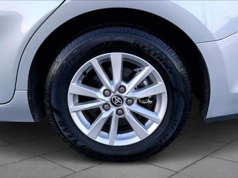 Certified 2025 Toyota Camry LE w/ Convenience Package image 10