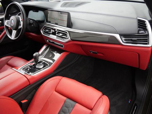 Used 2022 BMW X5 M w/ Competition Package 2 AWD/4WD image 23