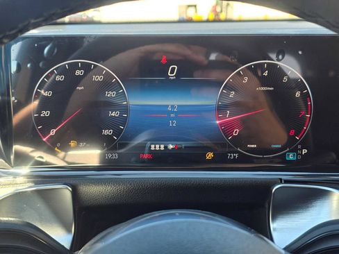 New 2026 Mercedes-Benz GLB 250 image 25